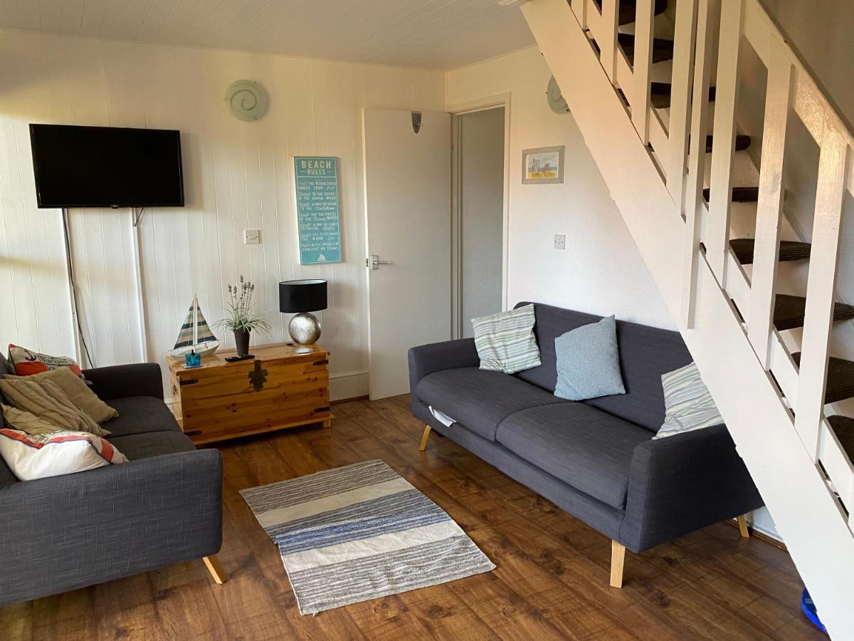Kingsdown Chalet Deal Exteriör bild