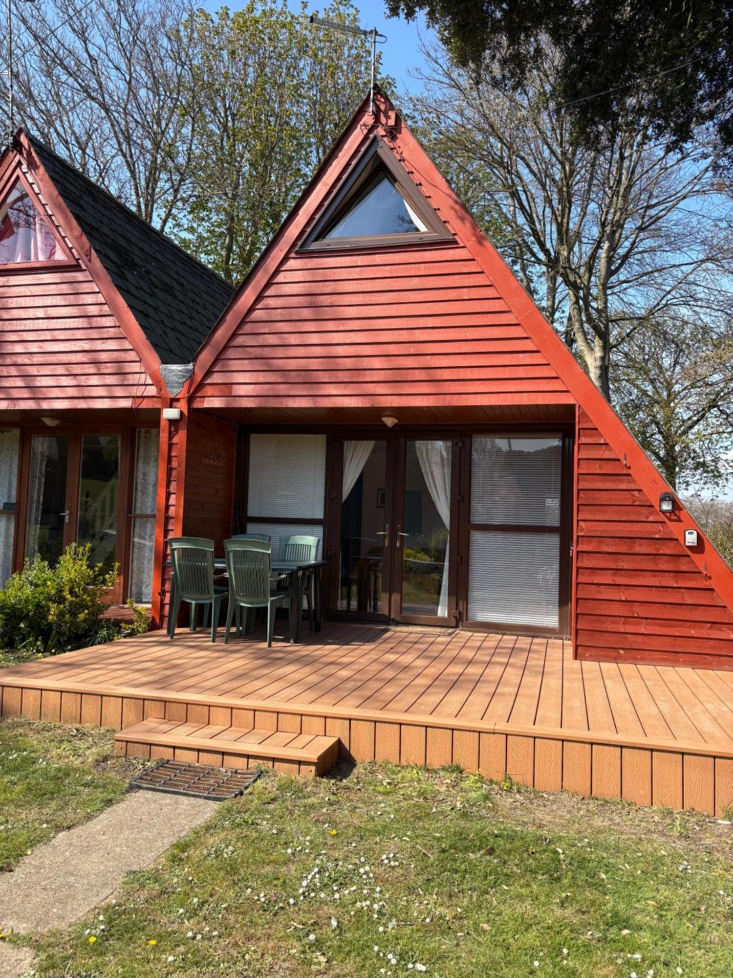 Kingsdown Chalet Deal Exteriör bild